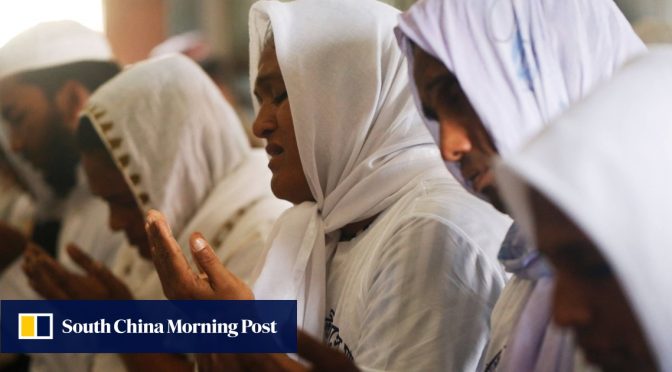 Bangladesh yang Mayoritas Muslim Buka Situs Suci untuk Komunitas Hijrah Transgender: ‘Tidak Pernah Bermimpi Saya Bisa Shalat di Masjid Lagi’